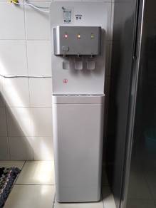CNG Water 4F1O Mesin Air Panas/Sejuk/Suam
