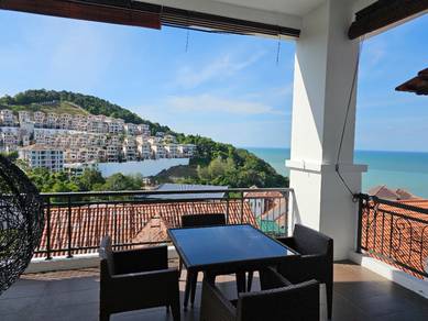 4-storey Bungalow @ Hilltop Villas at Batu Ferringhi in Penang