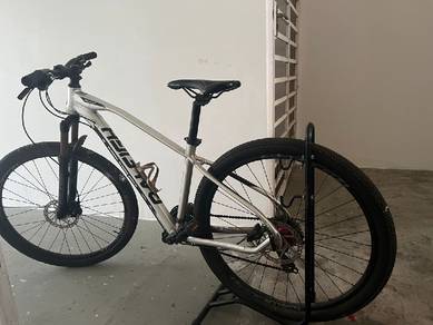 Raleigh quest 27.5 hot sale