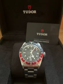 Tudor mudah outlet