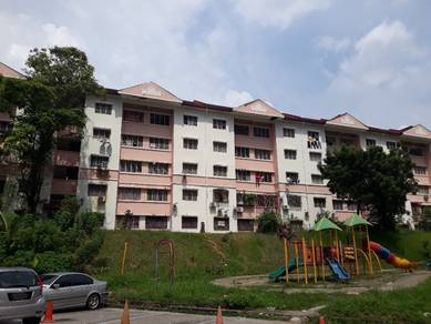 Sri Dahlia Apartment @ Bandar Puteri Puchong for Sale