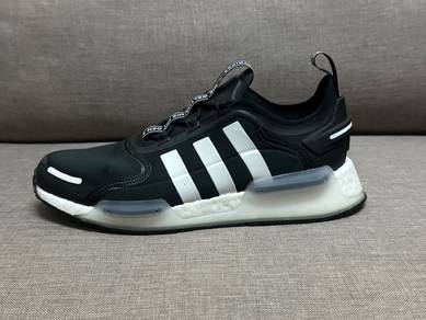 Adidas nmd in outlet washing machine 7kg