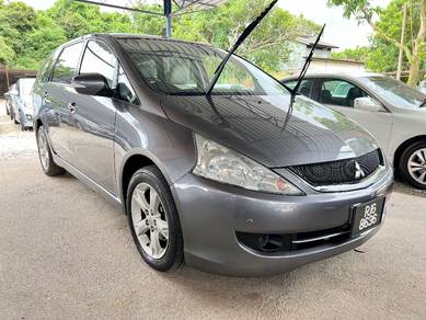 Mitsubishi GRANDIS 2.4 FACELIFT (A) high spec