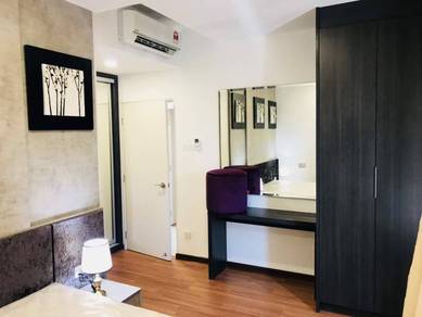 (Corner unit) 2r2b i suite i city I soho unit shah alam icity