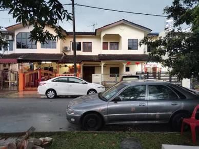 Zero booking fees full loan facing parking double storey klang utama