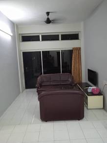 Le Courts Desa Tambun