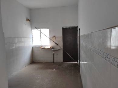 2-storey-Terraced-House-for-sale-Klang-Selangor-2