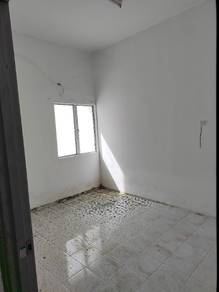 2-storey-Terraced-House-for-sale-Klang-Selangor-3