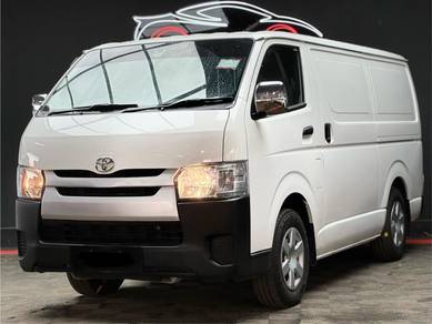 Mudah van hot sale toyota