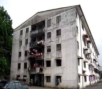 Seri Damai Apartment Saujana Puchong Near Bukit Puchong Below Market
