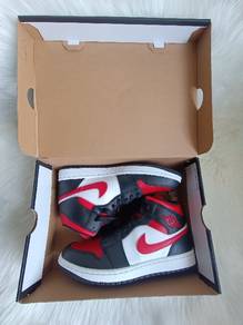 Jordan 1 sale black white 214