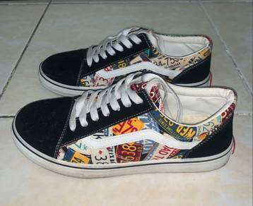 Kasut vans store mickey mouse