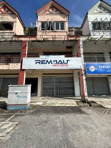 3 STOREY SHOP LOT, Kosmopleks Bandar Baru Salak Tinggi [FACING OPEN]