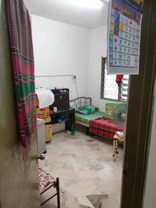 (G FLOOR) Flat Taman Alam Megah Seksyen 28 Shah Alam Putra Heights