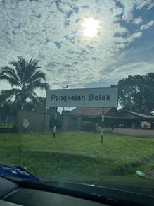 Tanah lot 1ekar pengkalan balak geran individu rm23 sekaki