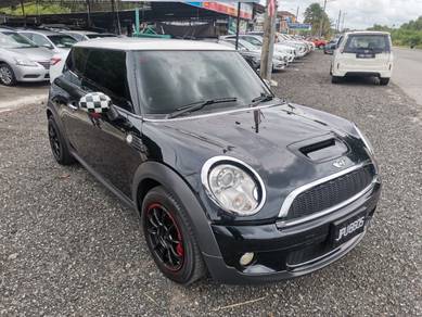Mini COOPER 1.6 (A)