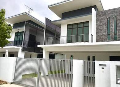 [Sendayan] Monthly 1800, Semi D Freehold Big House, 0% Deposit, PM !!!