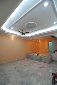 (FREEHOLD/20*70) 2 Sty Tmn Universiti Indah Equine Park Seri Kembangan