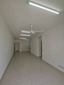 D' Cassia Apartment, Basic, High Floor, Swimming Pool, 2 Car Park