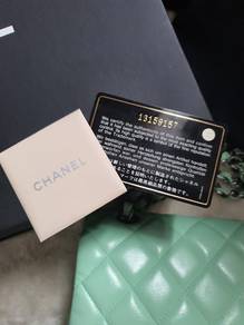 Channel Sling on Chain Bag handbag