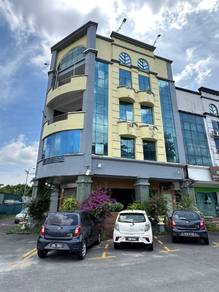 Bangunan 4 tingkat Corner Lot Di Bandar Kota Bharu