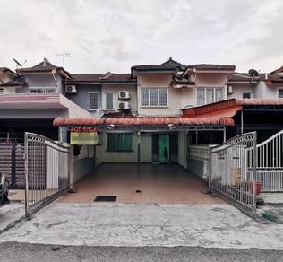 Saujana Utama 2 Storey House at Sungai Buloh Puncak Alam Hillpark