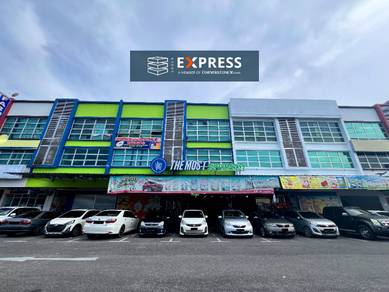 Triple Storey Shoplot at Airport Commercial Centre