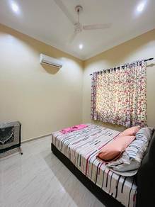 ZAHRAA 4 Bilik Aircond dkt UniSZA UMT Gong Badak