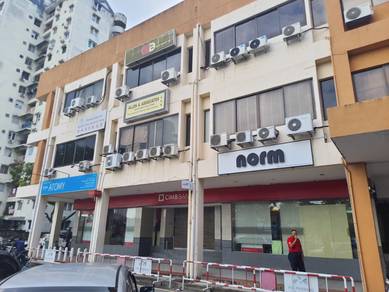 Gallery Batu Lanchang Greenlane Jelutong 1st floor (sell with tenancy)