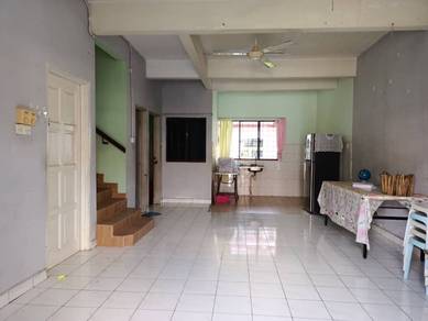 Taman Ujana Kingfisher DS Terrace Intermediate House for Sale