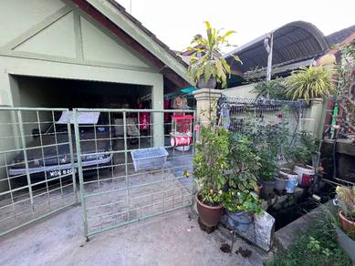Rumah Teres Satu Tingkat Taman Cendana Bukit Beruang Melaka