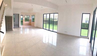 Diamond CIty Terrace Corner Lot 45x70 Full Loan Eco Majestic Semenyih