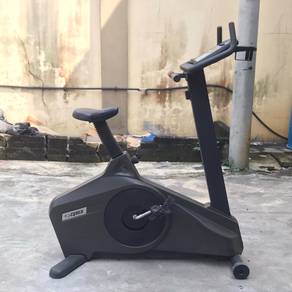 Cybex 700 best sale upright exercise bike