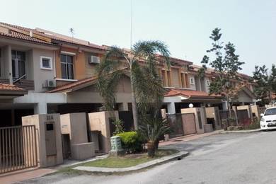 Great Deal 🔥 Bukit Puchong 2 Sty House near Lotus Meranti Utama