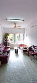 Pangsapuri Tkt1,Serdang Raya Court, Seri Kembangan Selangor untuk jual