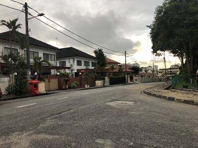 Bungalow-House-for-sale-Sungai-Ara-Penang-1