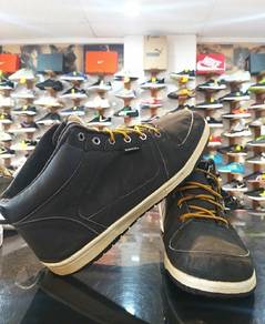 Kasut vans hot sale high cut