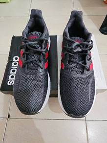 Kasut sport outlet adidas