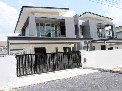 [SALAK TINGGI] Last Freehold, 35x80 Rumah Semi D Besar, Bulanan RM1900