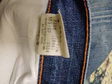 Levis 505