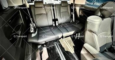 Luxury Toyota Alphard kereta sewa car rental Jb