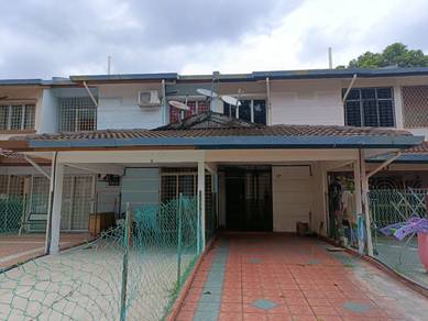 1st Floor Townhouse Bukit Rimau