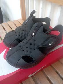 Nike hotsell tanjun olx