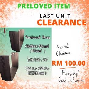 Clothes stand