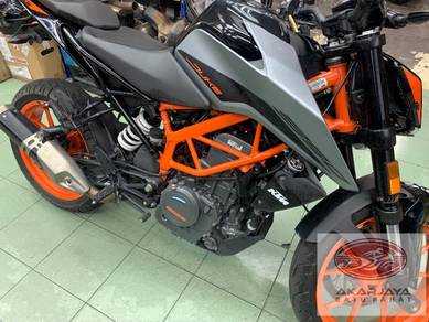 Ktm duke 2021 price hot sale