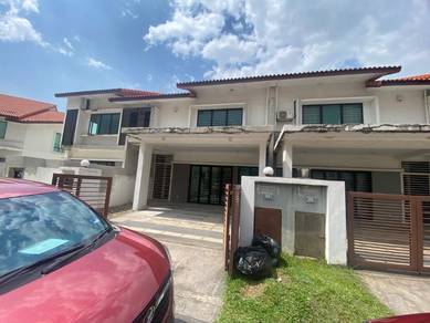 [GATEDGUARDED]Superlink 2 storey Jalan Tun Mamat Alam Impian Shah Alam
