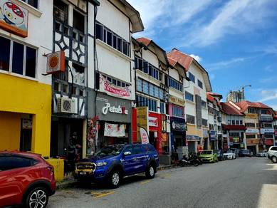 Sungai Buloh Bukit Rahman Putra Ground Floor Shop lot Laundry Bar row