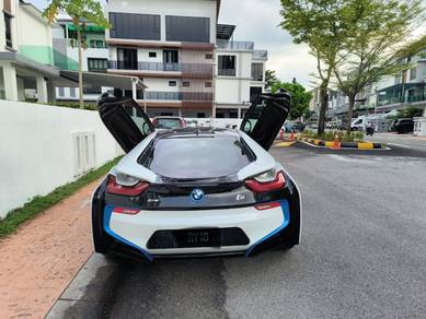 Bmw I8 1.5 EDRIVE (PLUG-IN HYBRID) (A)