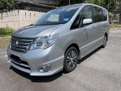Nissan Serena 2.0A Max loan 0 Dp