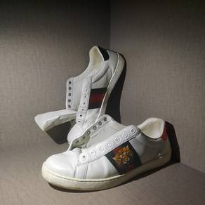 Where can i sell my sale gucci shoes